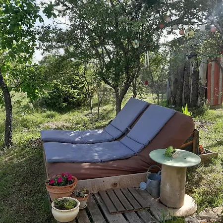 La Ruche Bed & Breakfast *