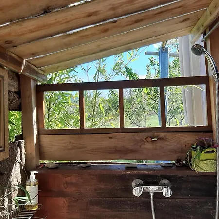 La Ruche Bed & Breakfast Grospierres